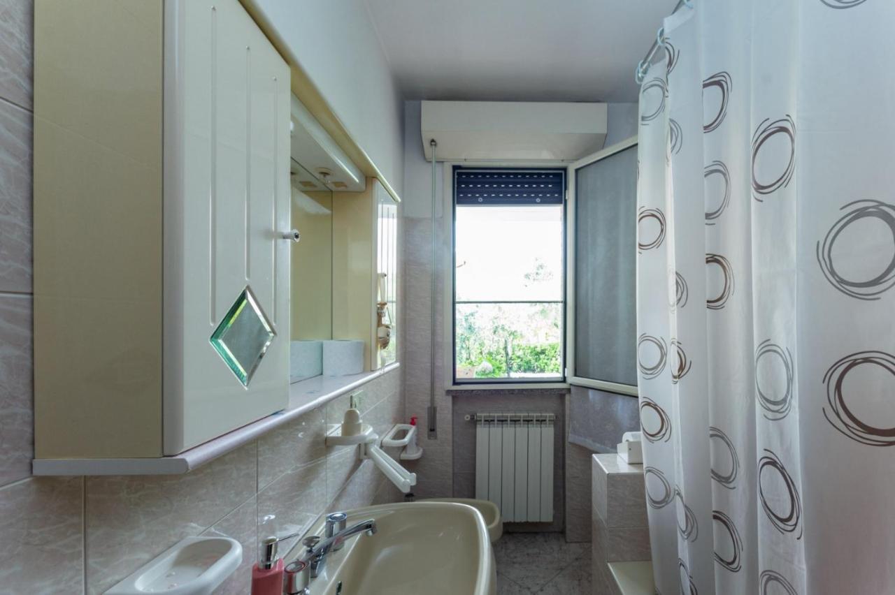 B&B Il Girasole Ortonovo Ruang foto
